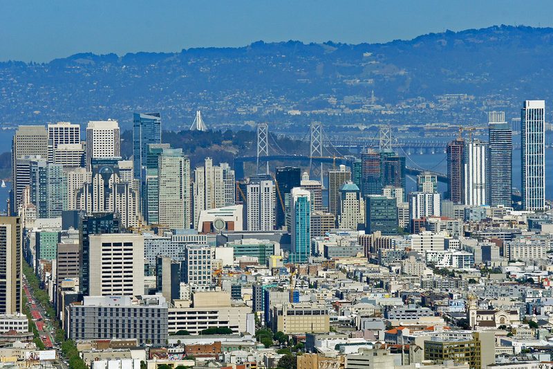Downtown San Francisco seen from Twin Peaks in daylight